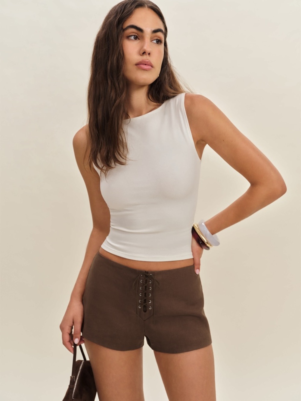 Reformation Quin Linen Short in Chocolate Cake